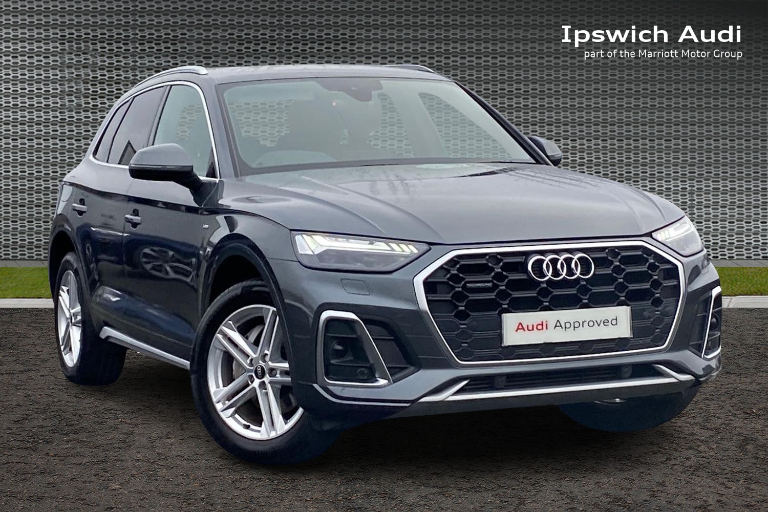 Main listing image - Audi Q5