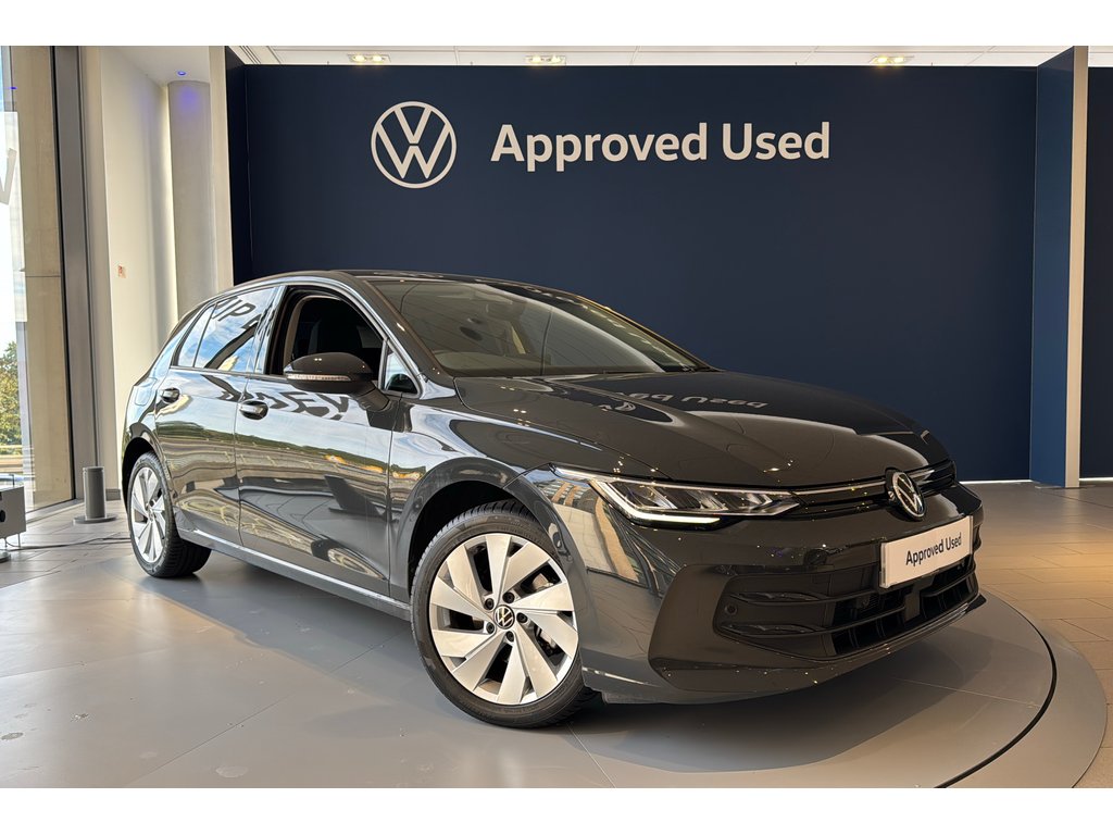 Main listing image - Volkswagen Golf