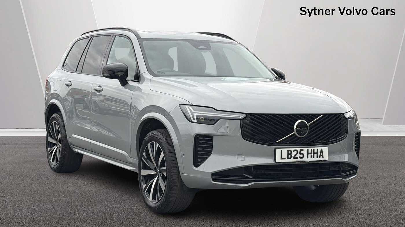 Main listing image - Volvo XC90