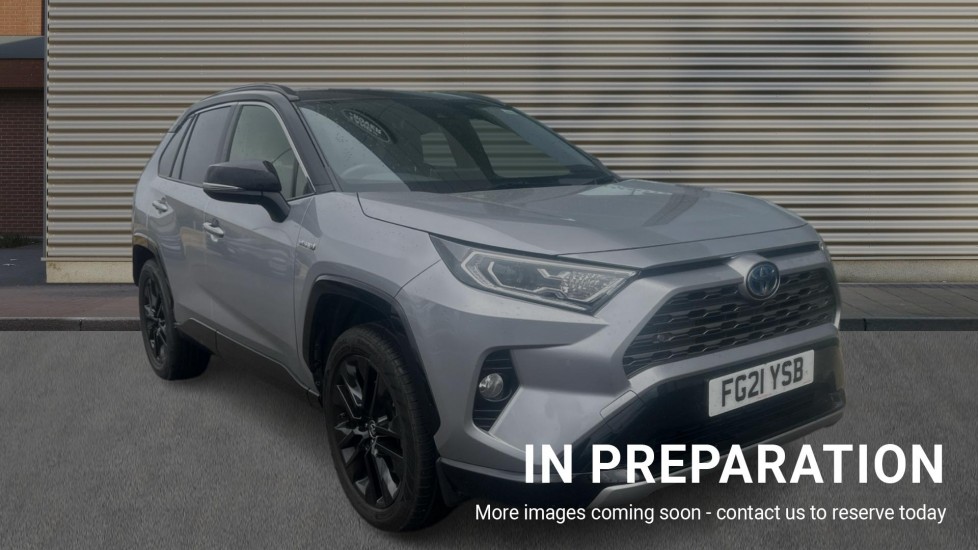 Main listing image - Toyota RAV4