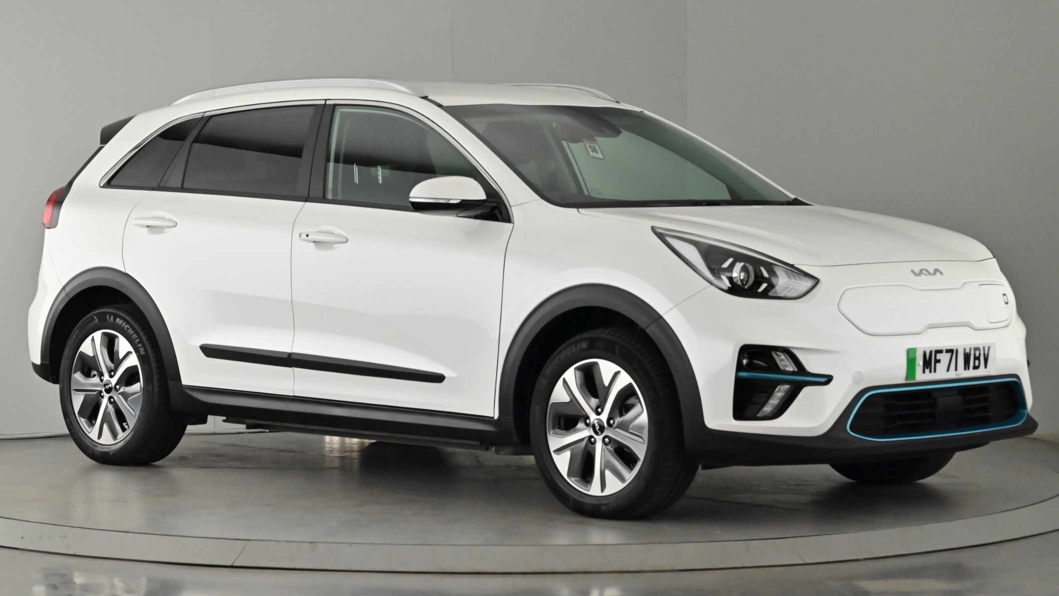 Main listing image - Kia e-Niro