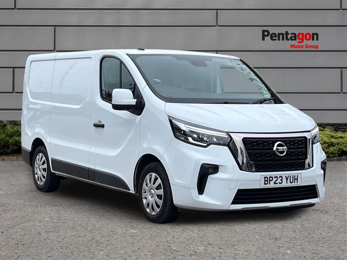 Main listing image - Nissan Primastar