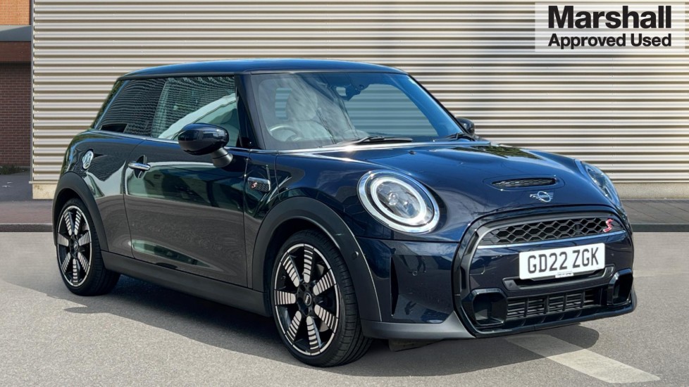 Main listing image - MINI Hatchback