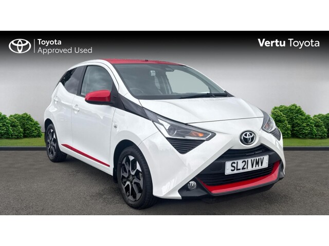 Main listing image - Toyota Aygo