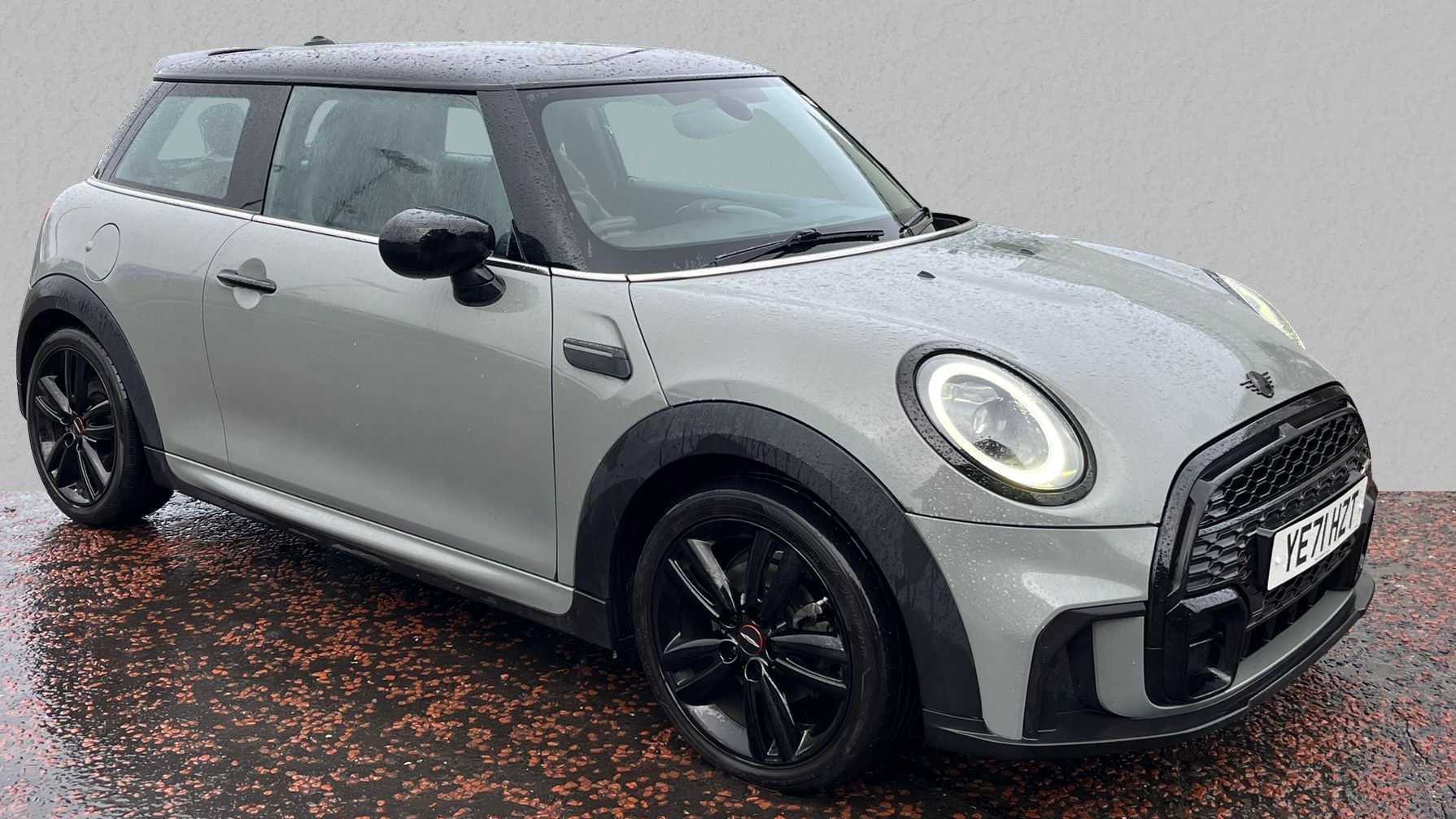 Main listing image - MINI Hatchback