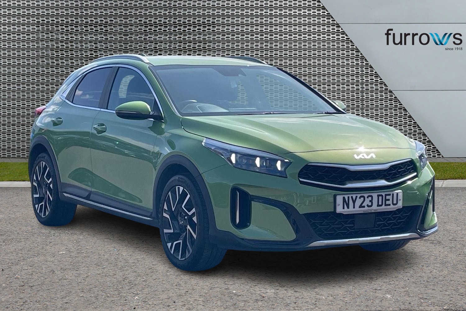 Main listing image - Kia XCeed