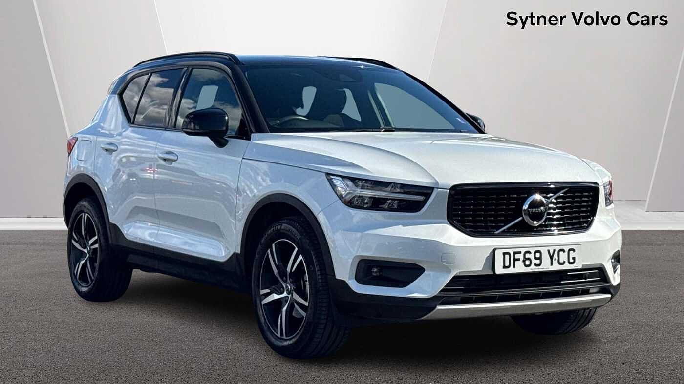 Main listing image - Volvo XC40
