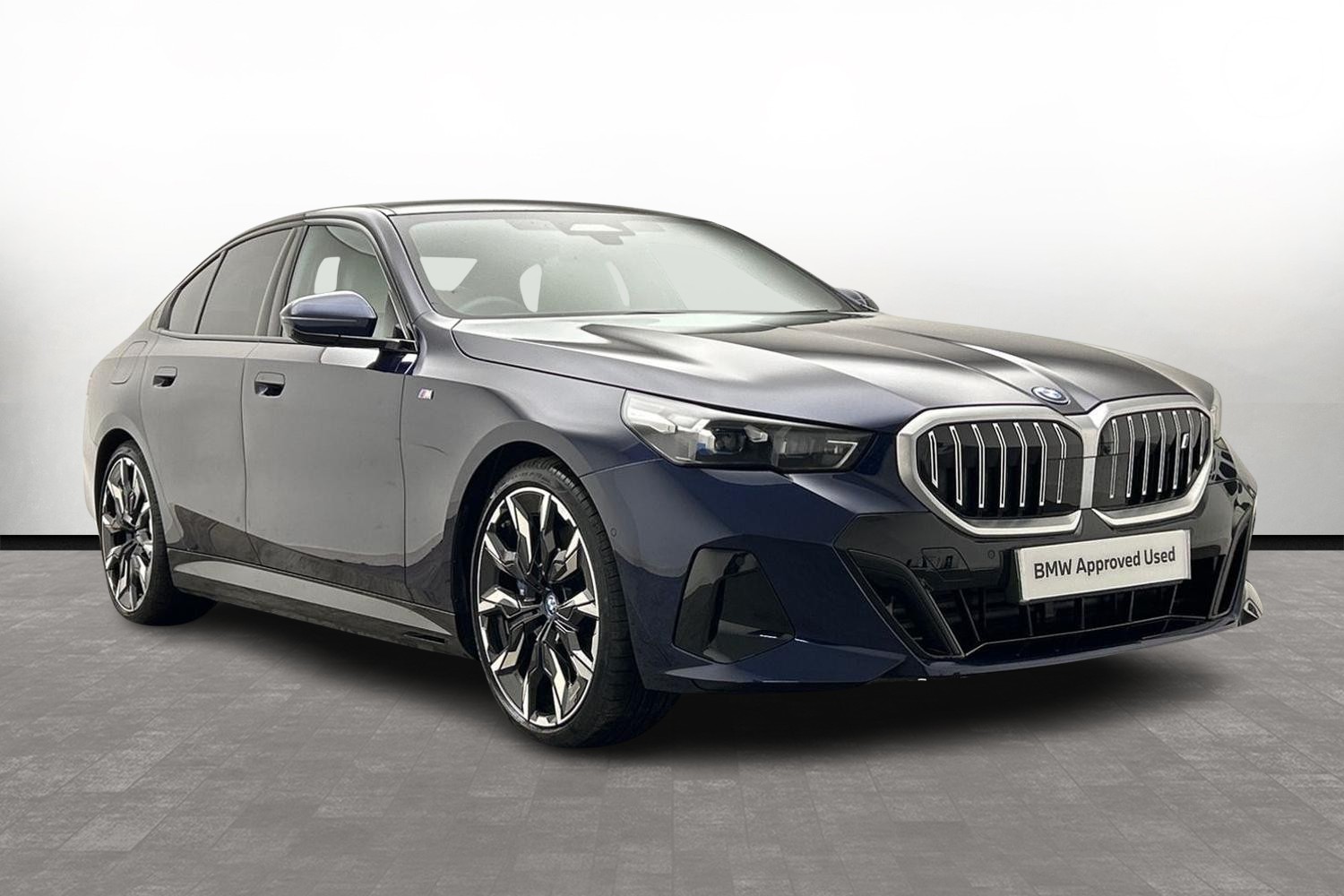 Main listing image - BMW i5