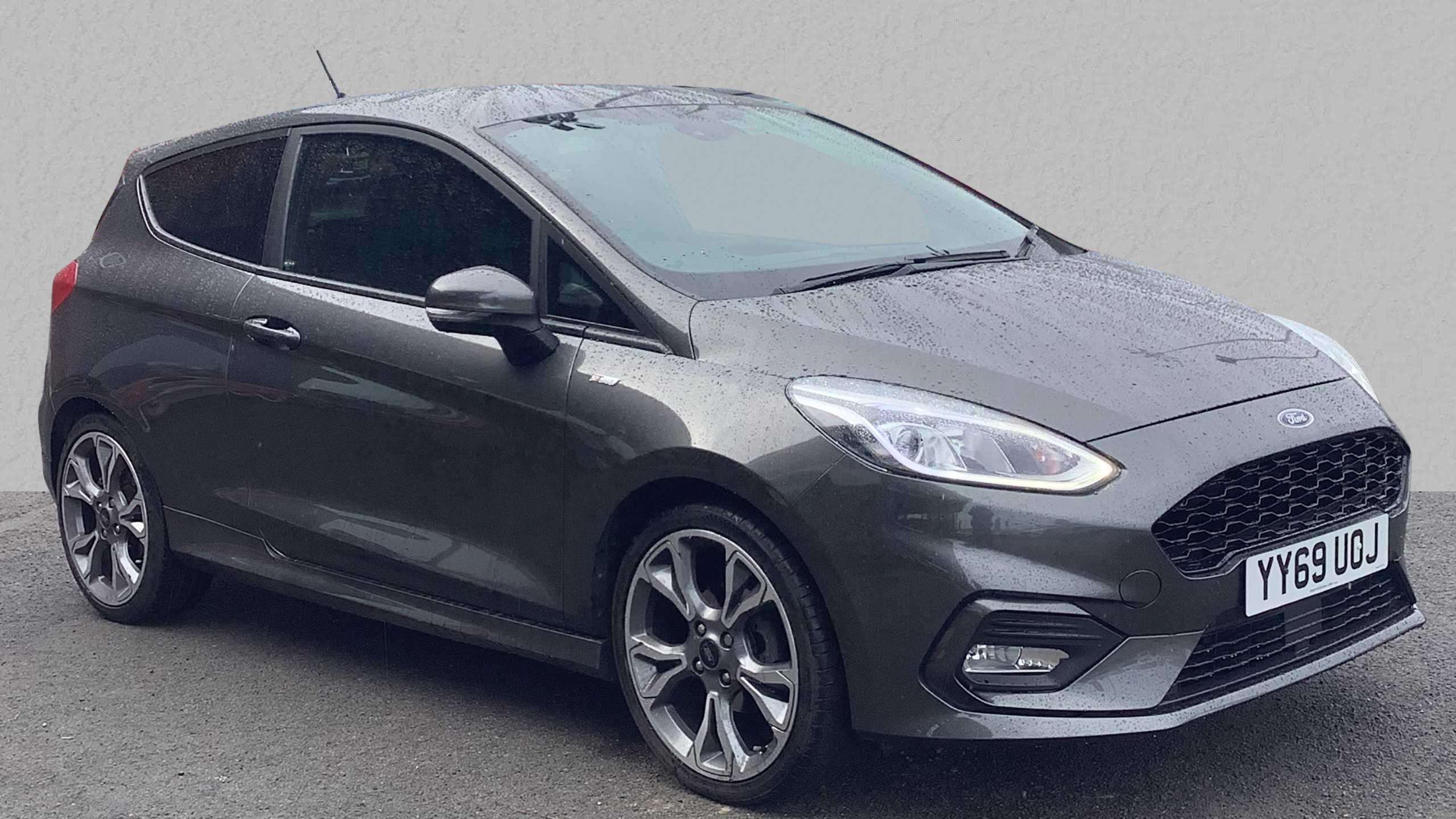 Main listing image - Ford Fiesta