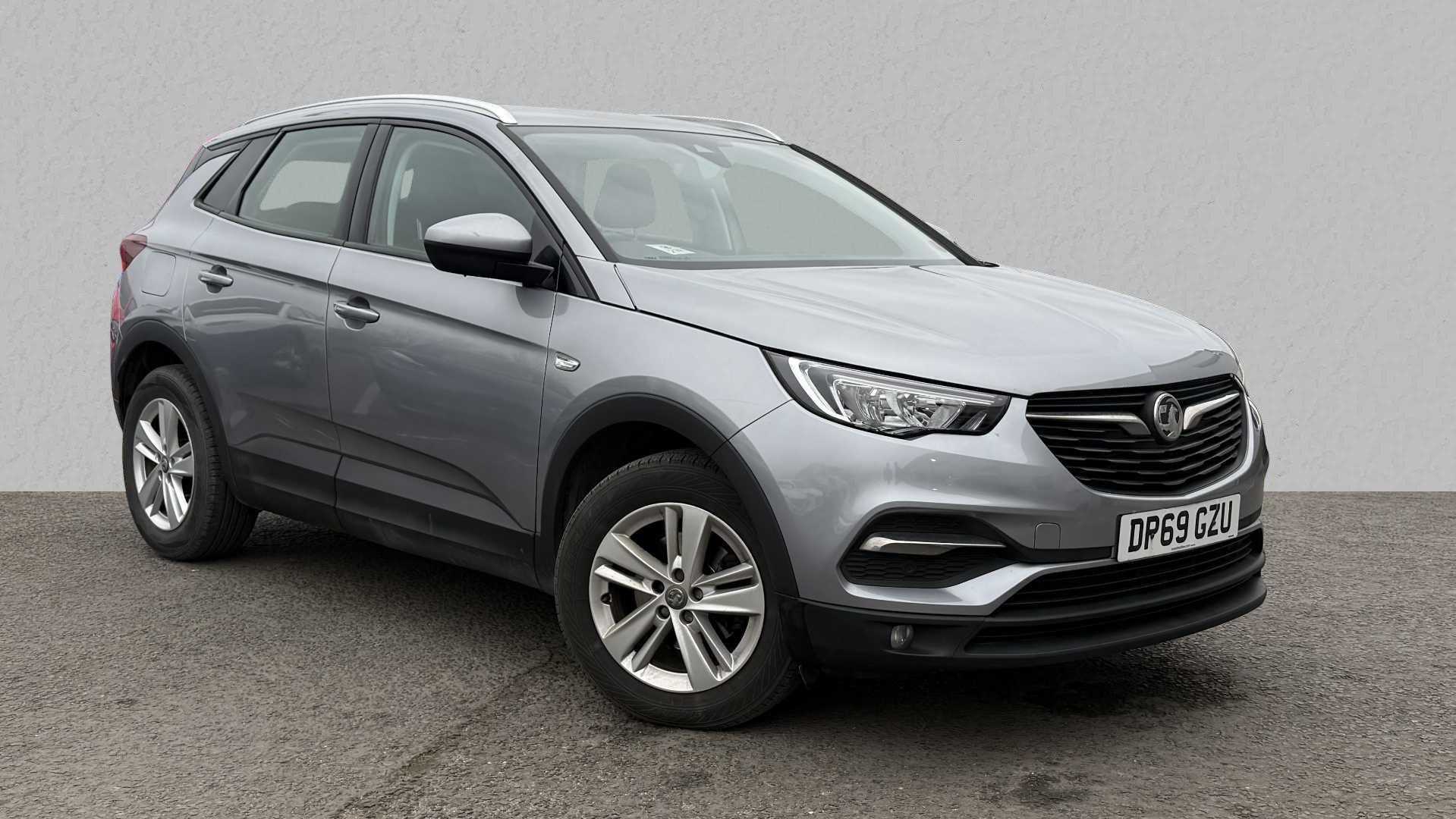 Main listing image - Vauxhall Grandland X