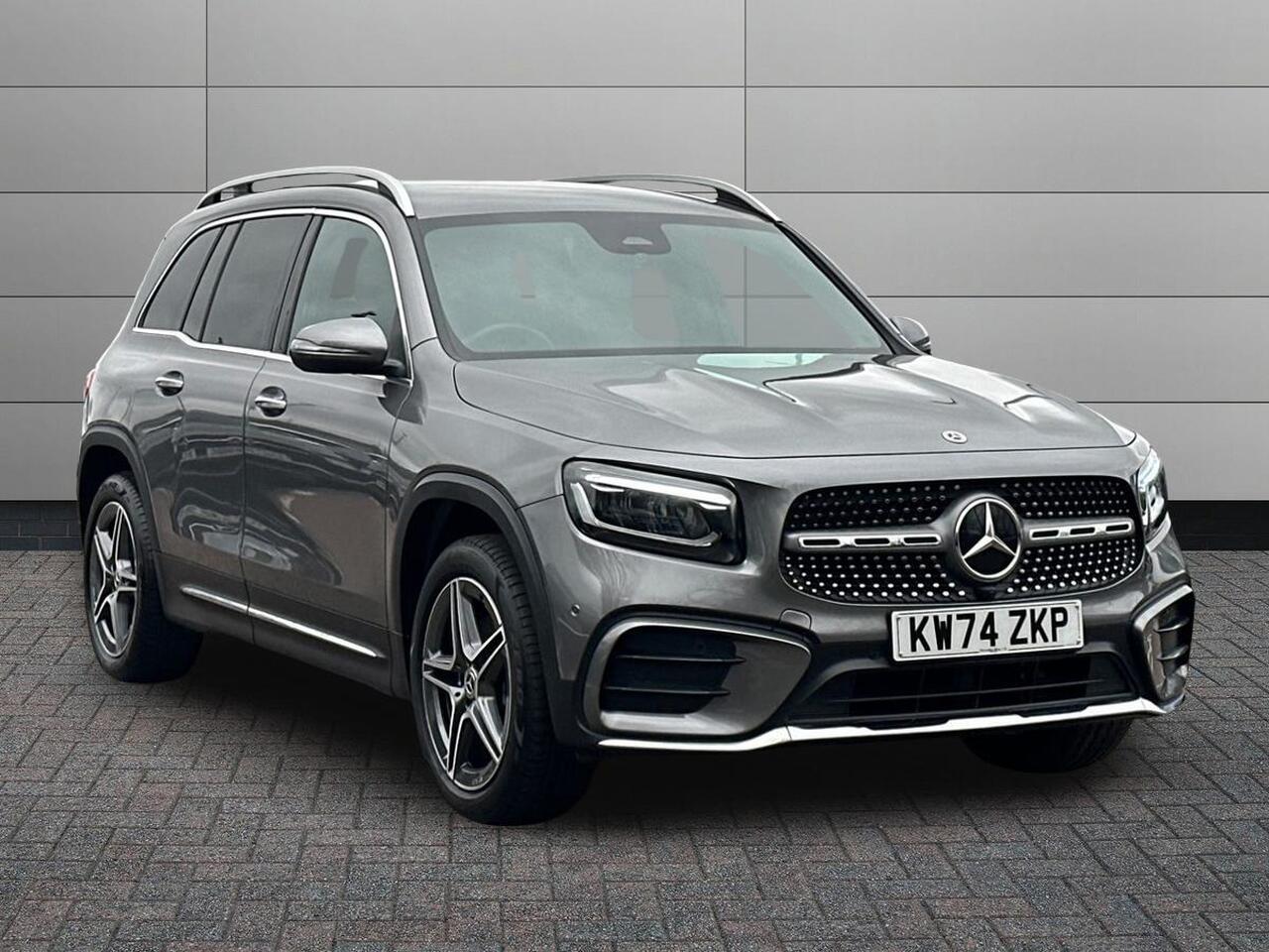 Main listing image - Mercedes-Benz GLB