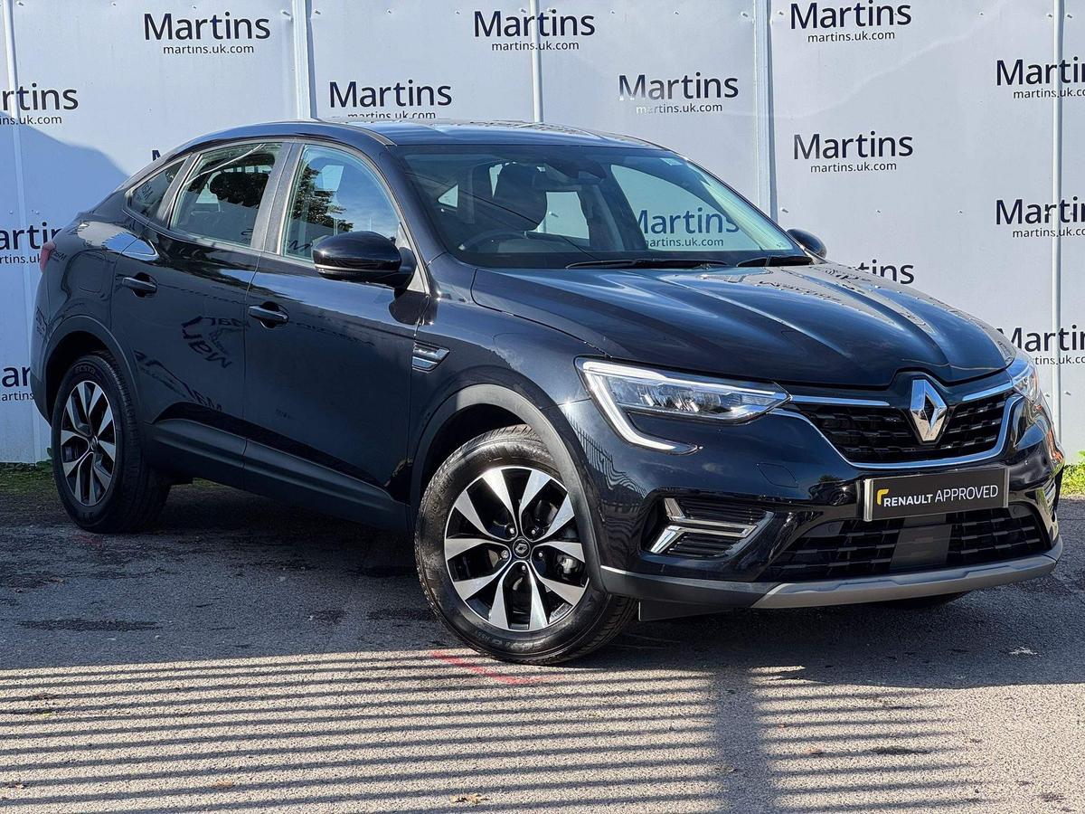 Main listing image - Renault Arkana