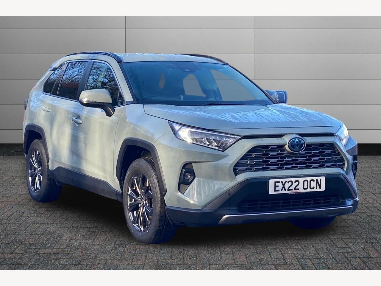 Main listing image - Toyota RAV4