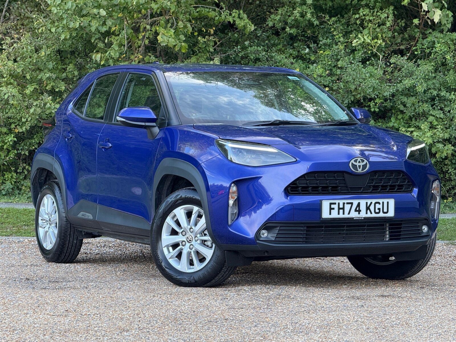 Main listing image - Toyota Yaris Cross