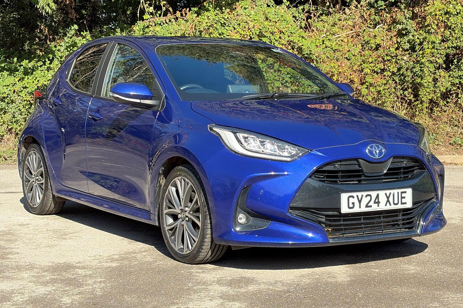 Main listing image - Toyota Yaris