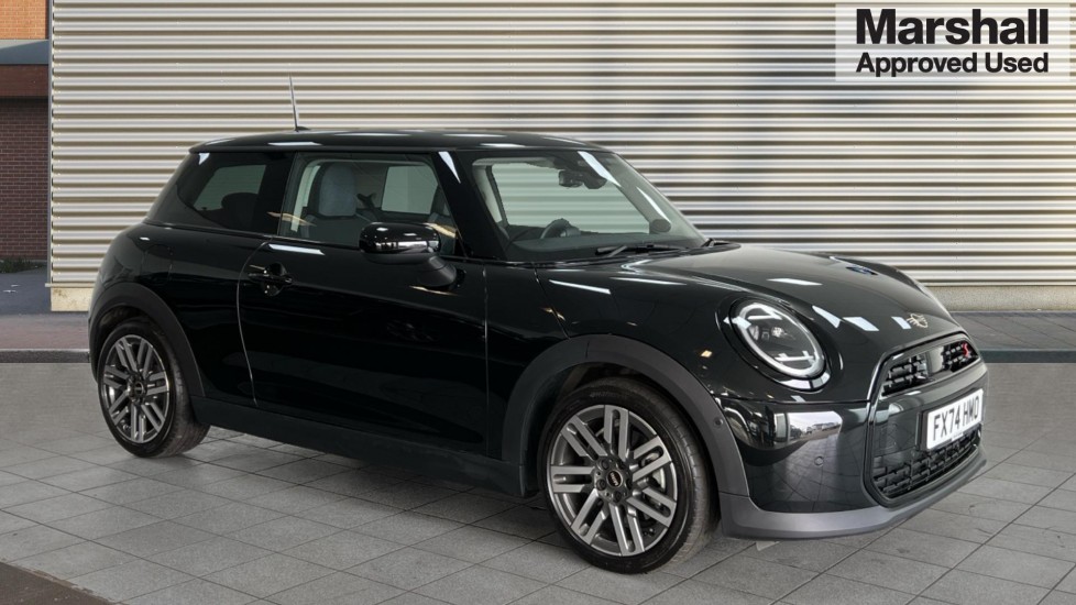 Main listing image - MINI Hatchback