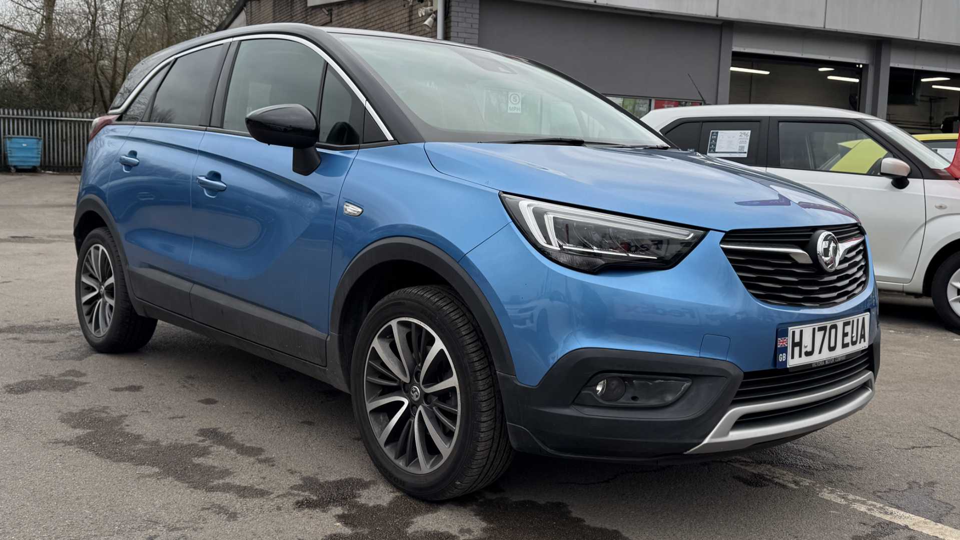 Main listing image - Vauxhall Crossland X