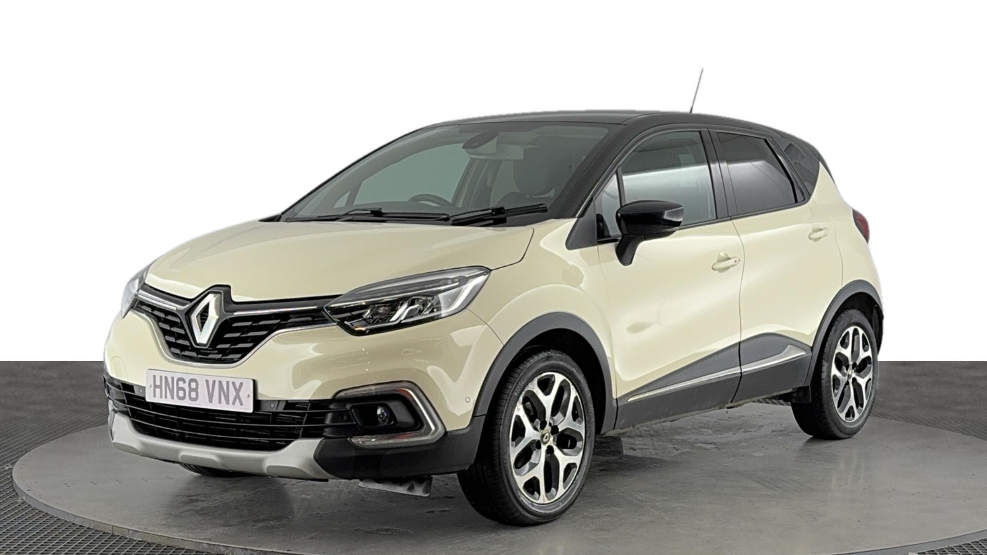 Main listing image - Renault Captur