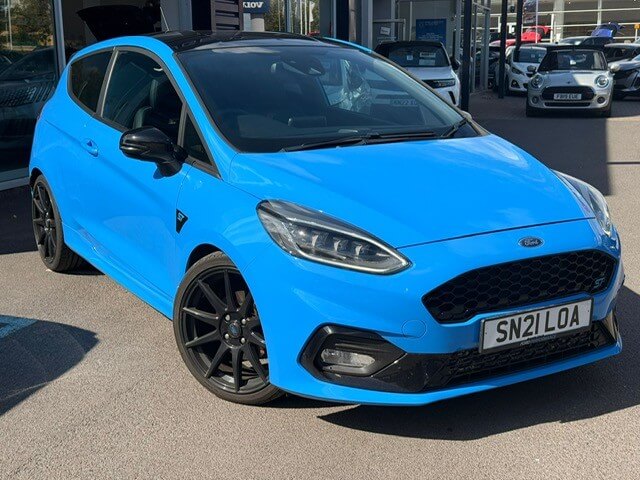 Main listing image - Ford Fiesta