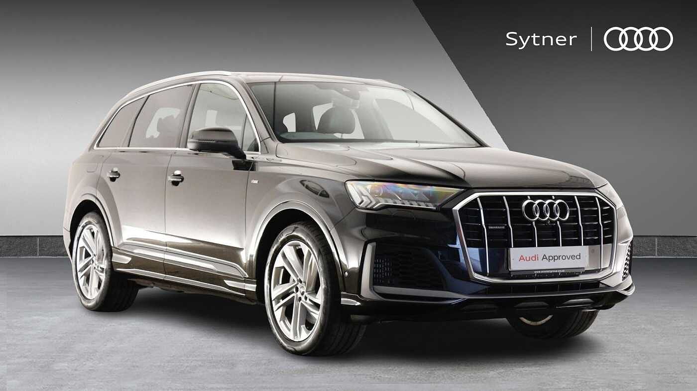 Main listing image - Audi Q7