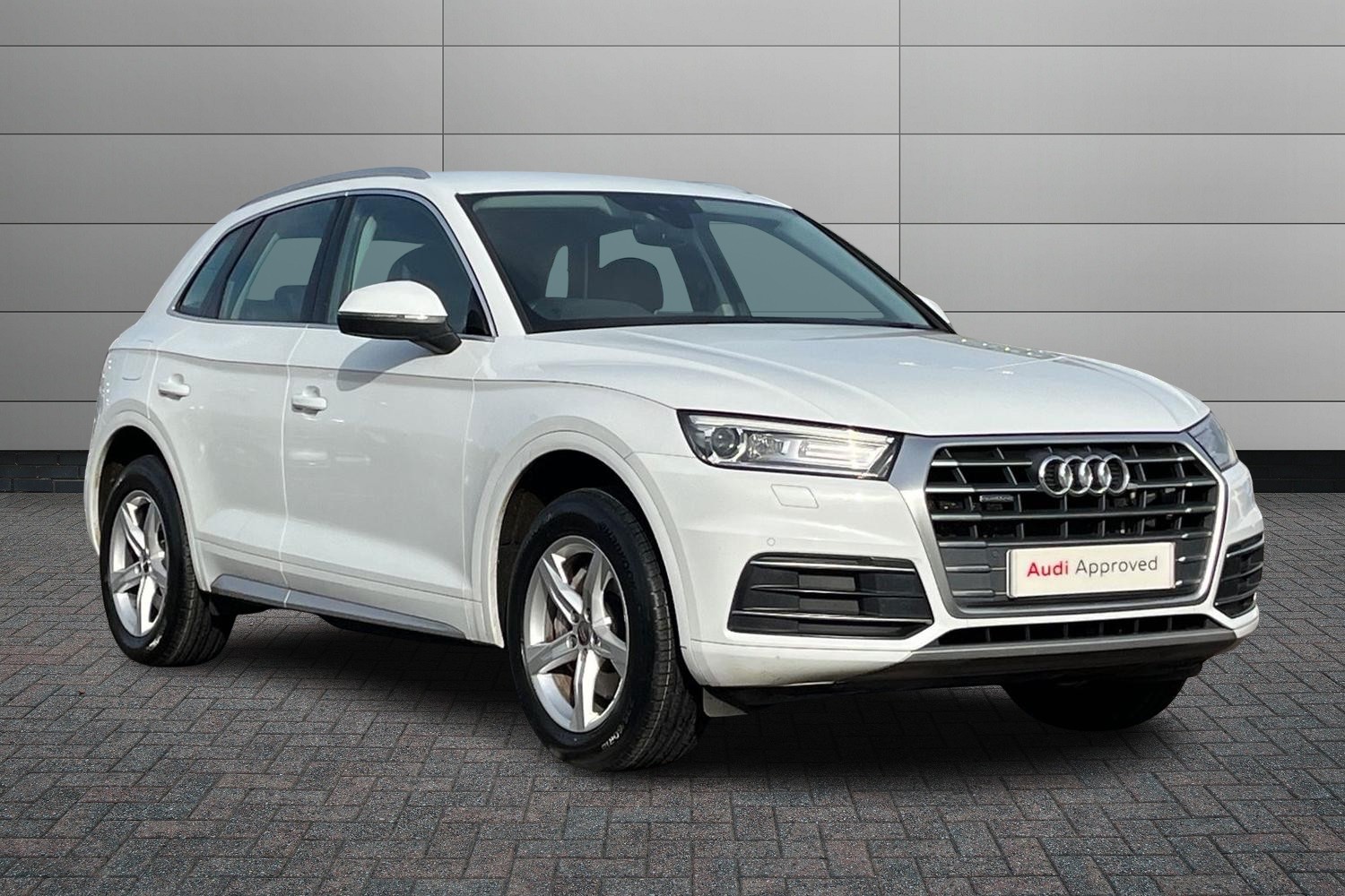 Main listing image - Audi Q5