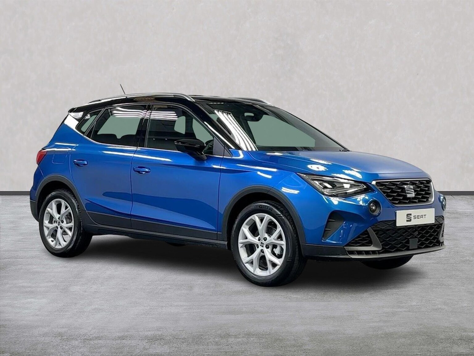 Main listing image - SEAT Arona