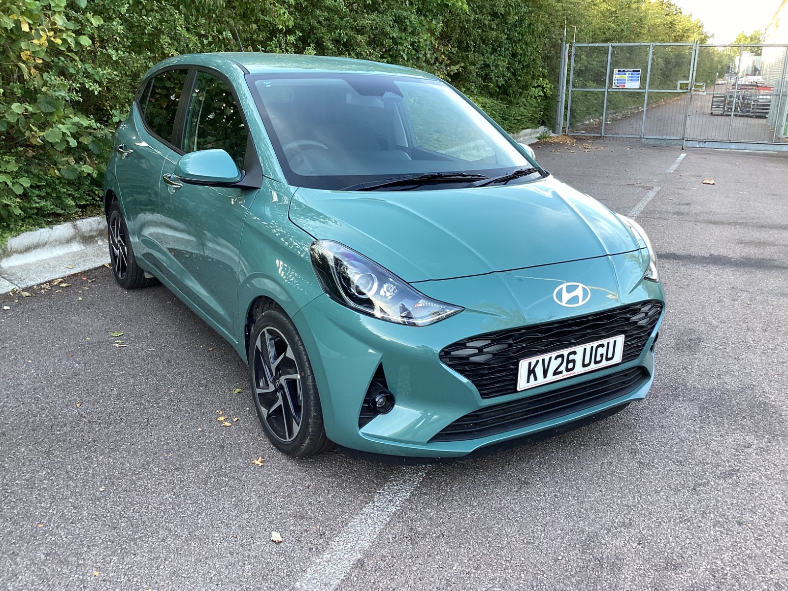 Main listing image - Hyundai i10