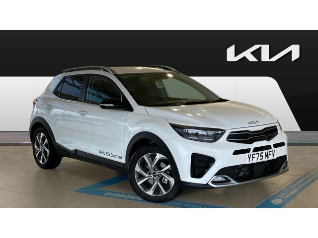 Main listing image - Kia Stonic