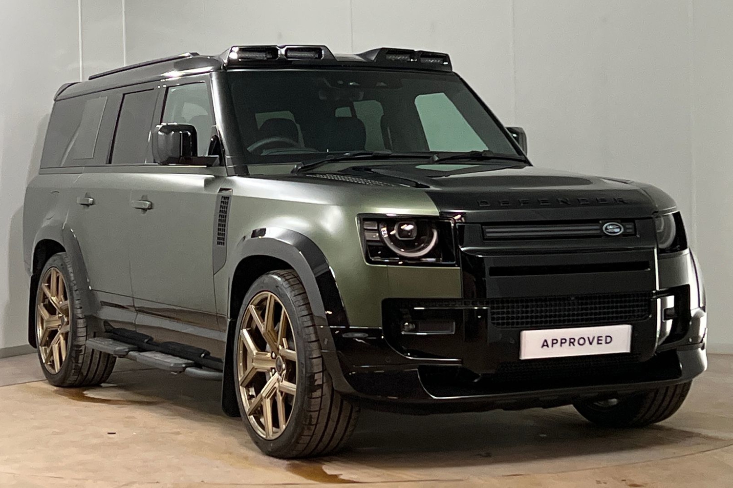 Main listing image - Land Rover Defender