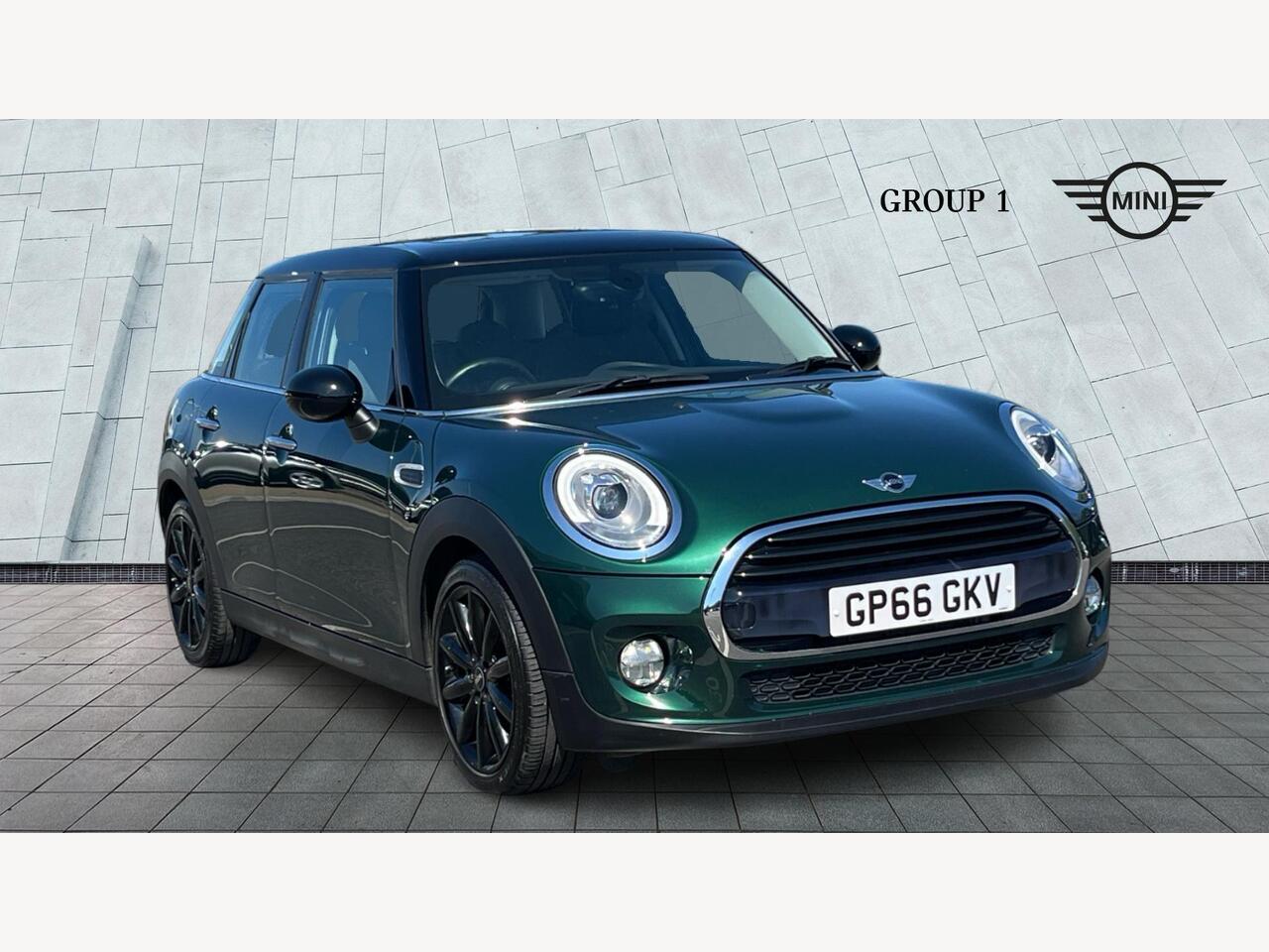 Main listing image - MINI Hatchback