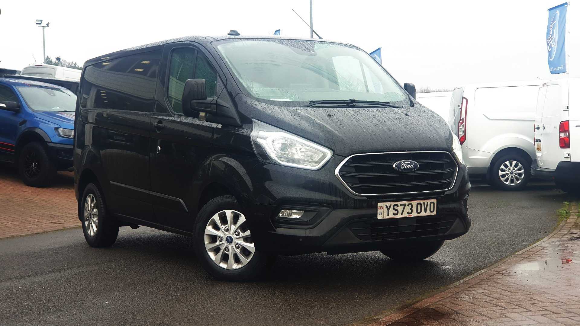 Main listing image - Ford Transit Custom