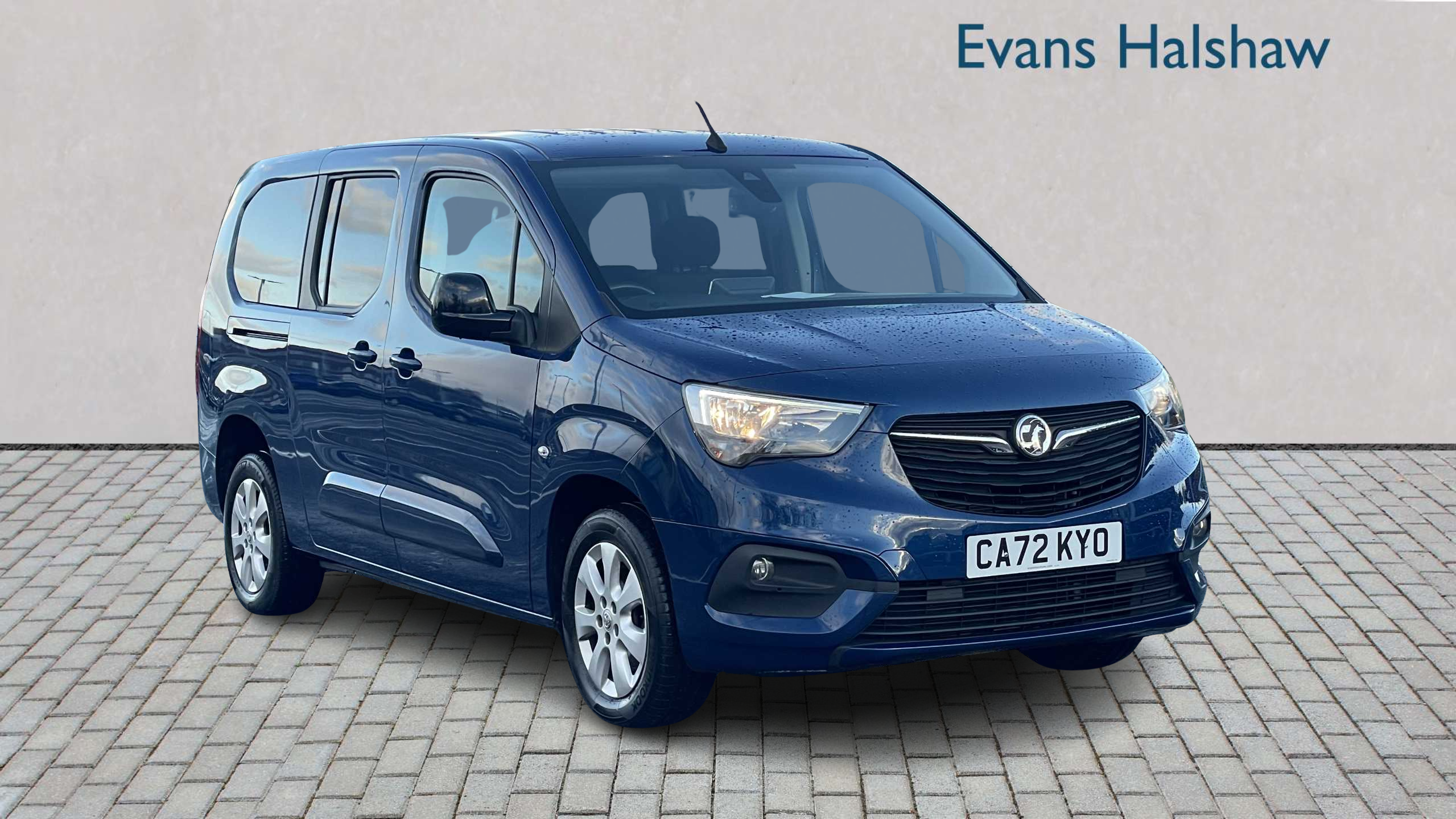 Main listing image - Vauxhall Combo Life