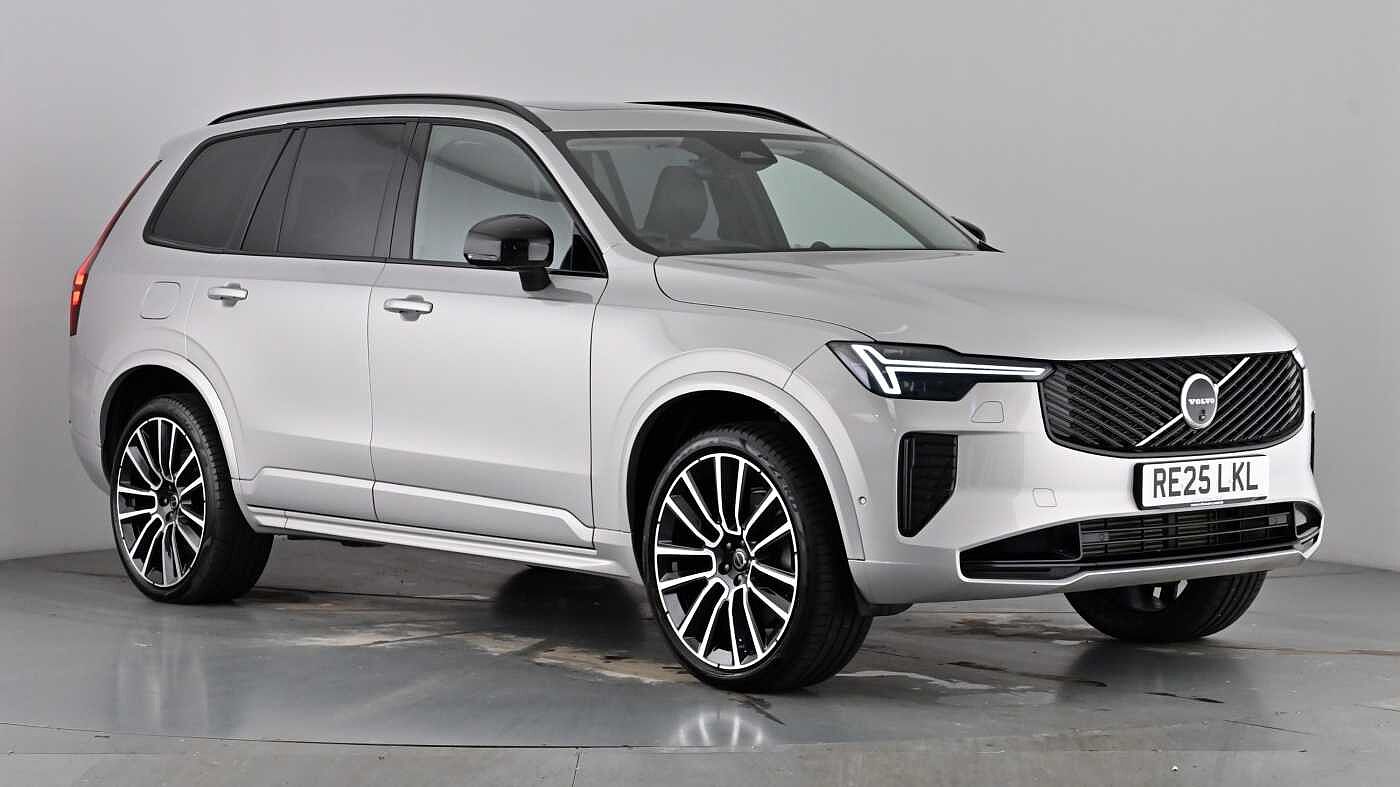 Main listing image - Volvo XC90