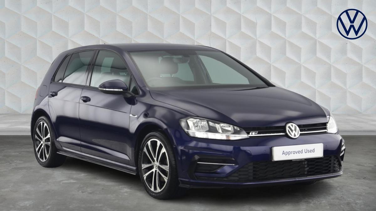 Main listing image - Volkswagen Golf