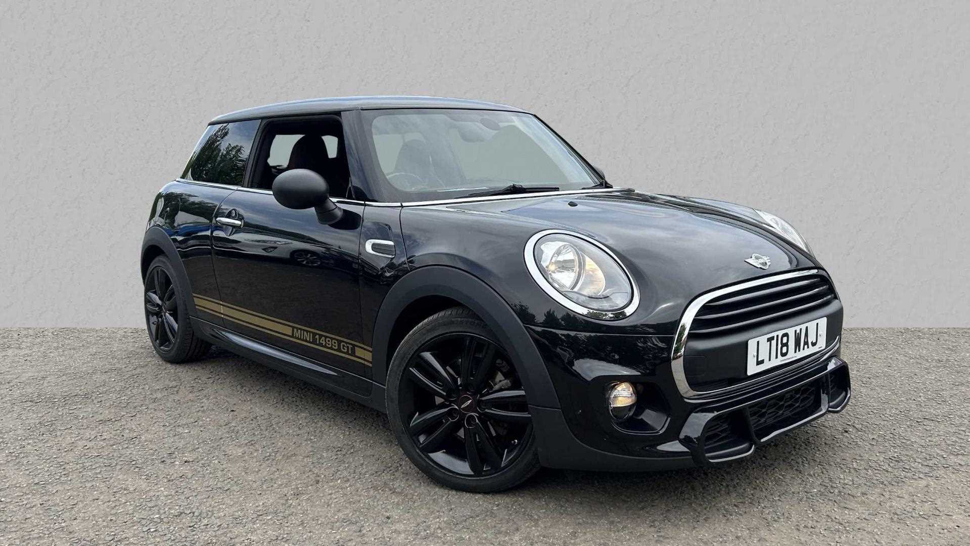 Main listing image - MINI Hatchback