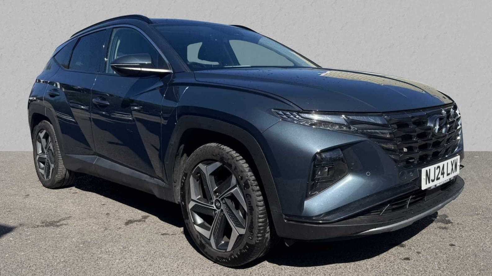 Main listing image - Hyundai Tucson