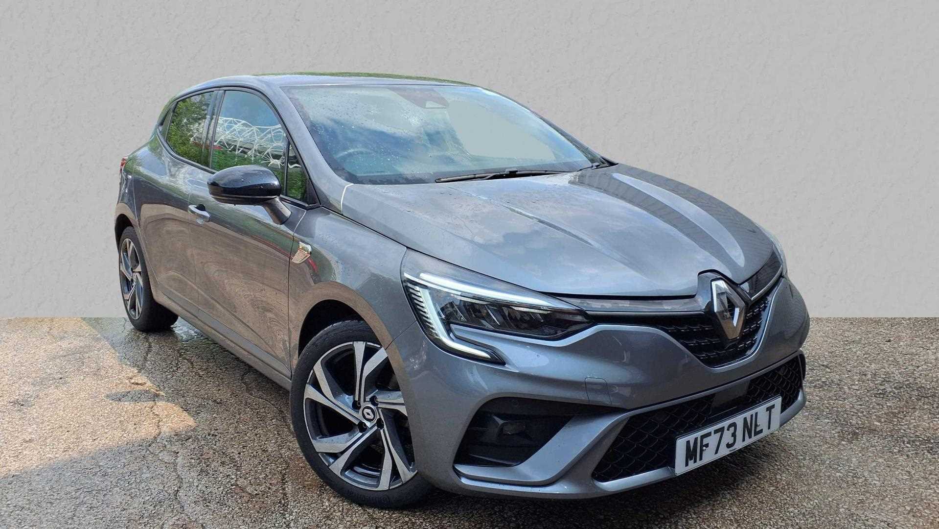 Main listing image - Renault Clio