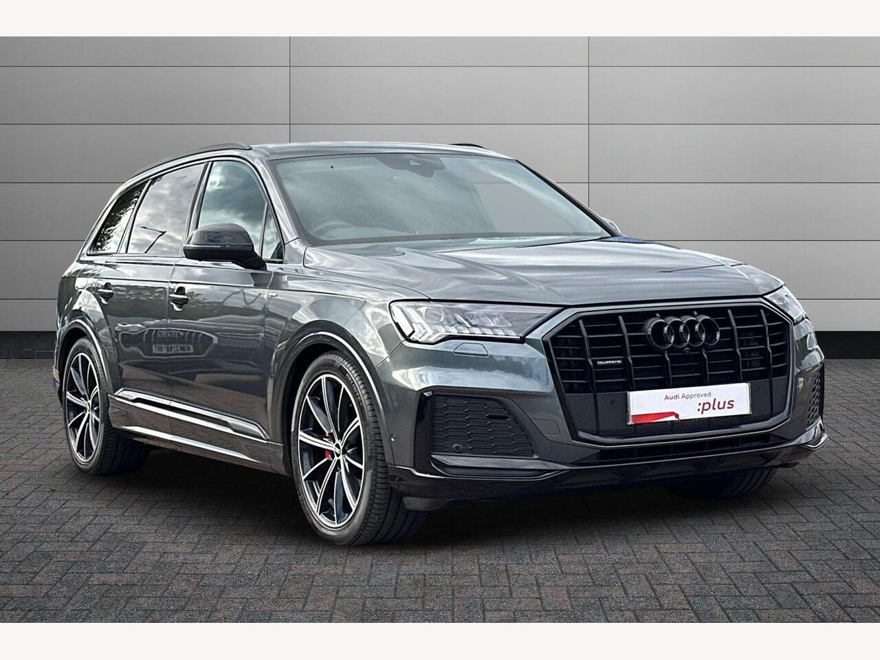 Main listing image - Audi Q7