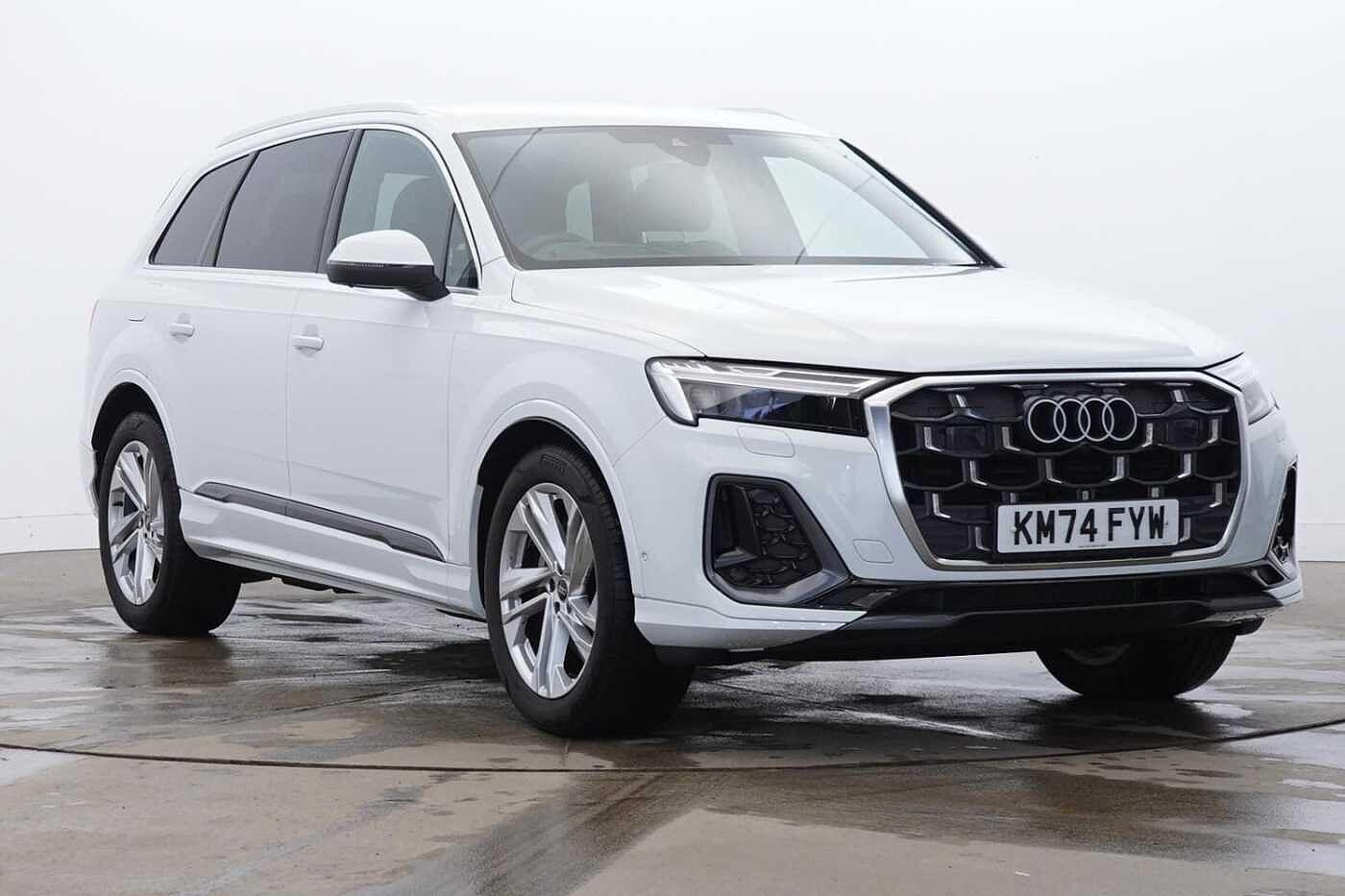 Main listing image - Audi Q7