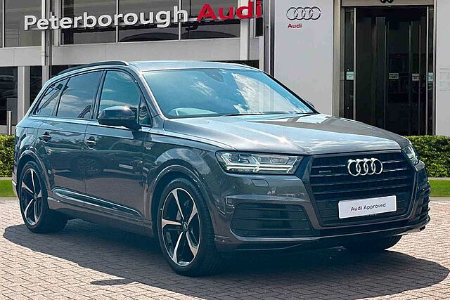 Main listing image - Audi Q7