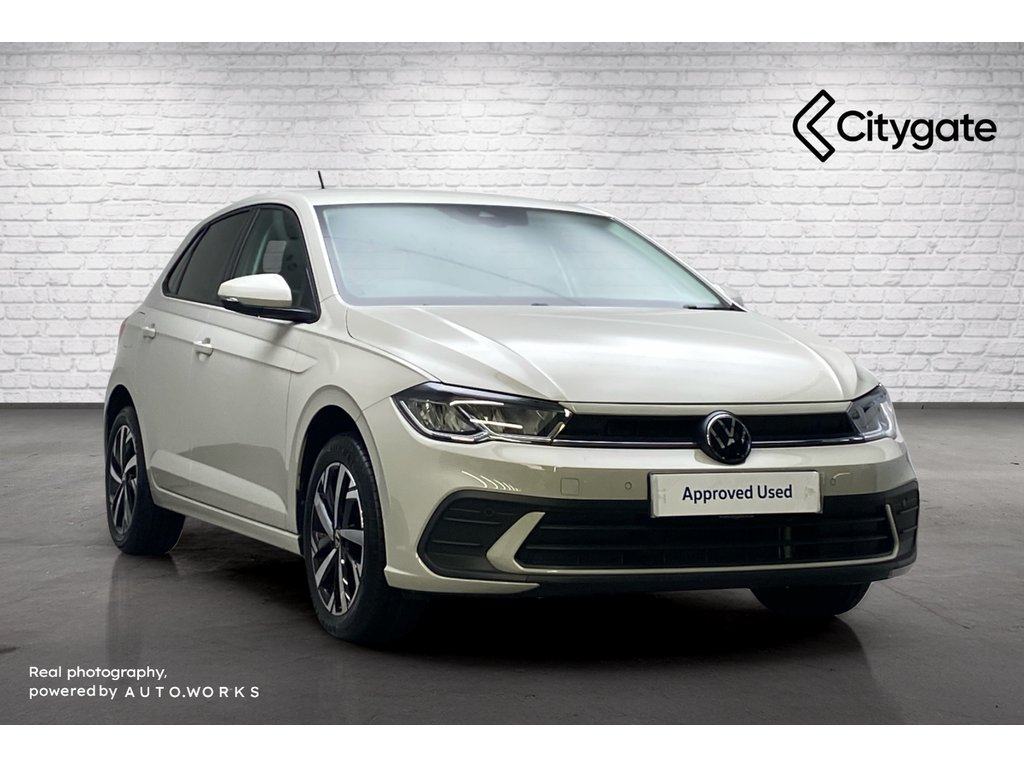 Main listing image - Volkswagen Polo