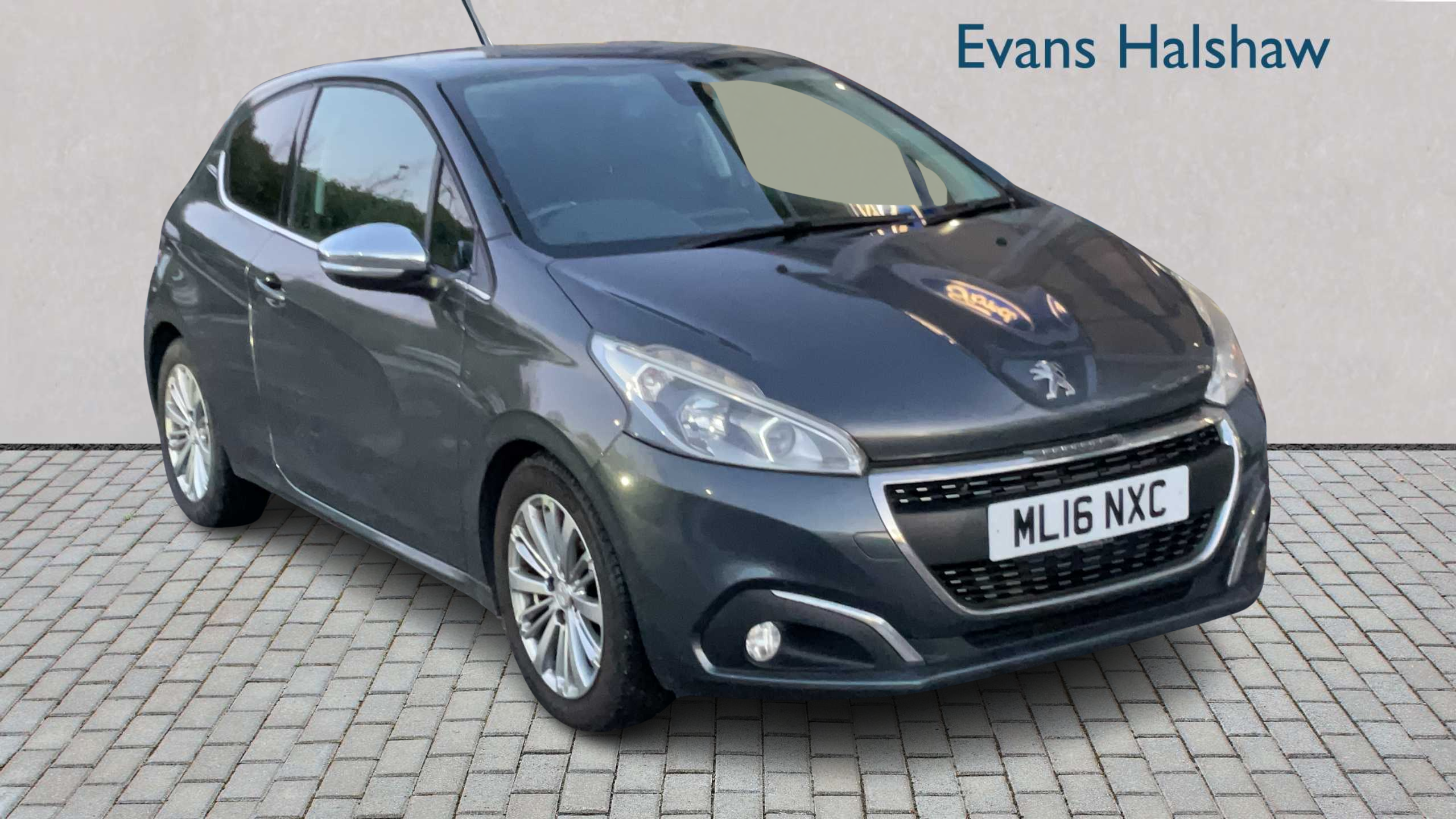 Main listing image - Peugeot 208