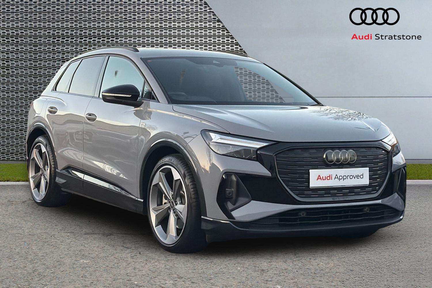 Main listing image - Audi Q4