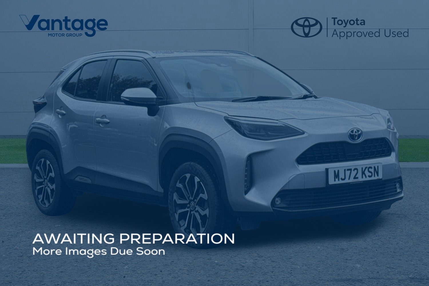 Main listing image - Toyota Yaris Cross