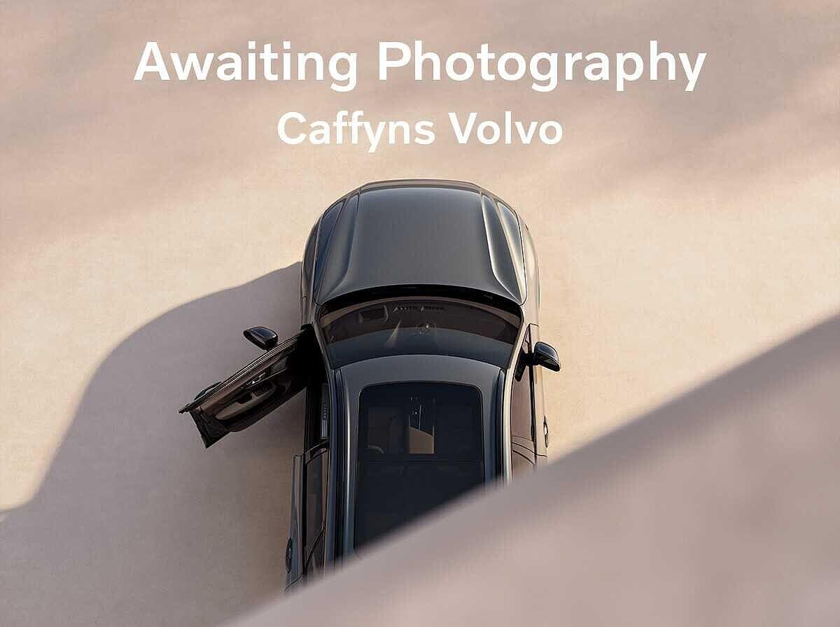 Main listing image - Volvo XC40 Recharge