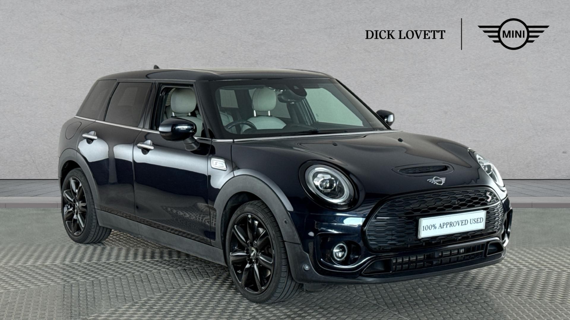 Main listing image - MINI Clubman