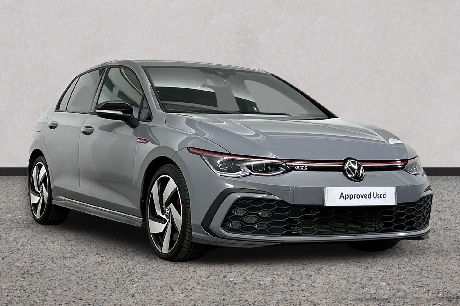 Main listing image - Volkswagen Golf