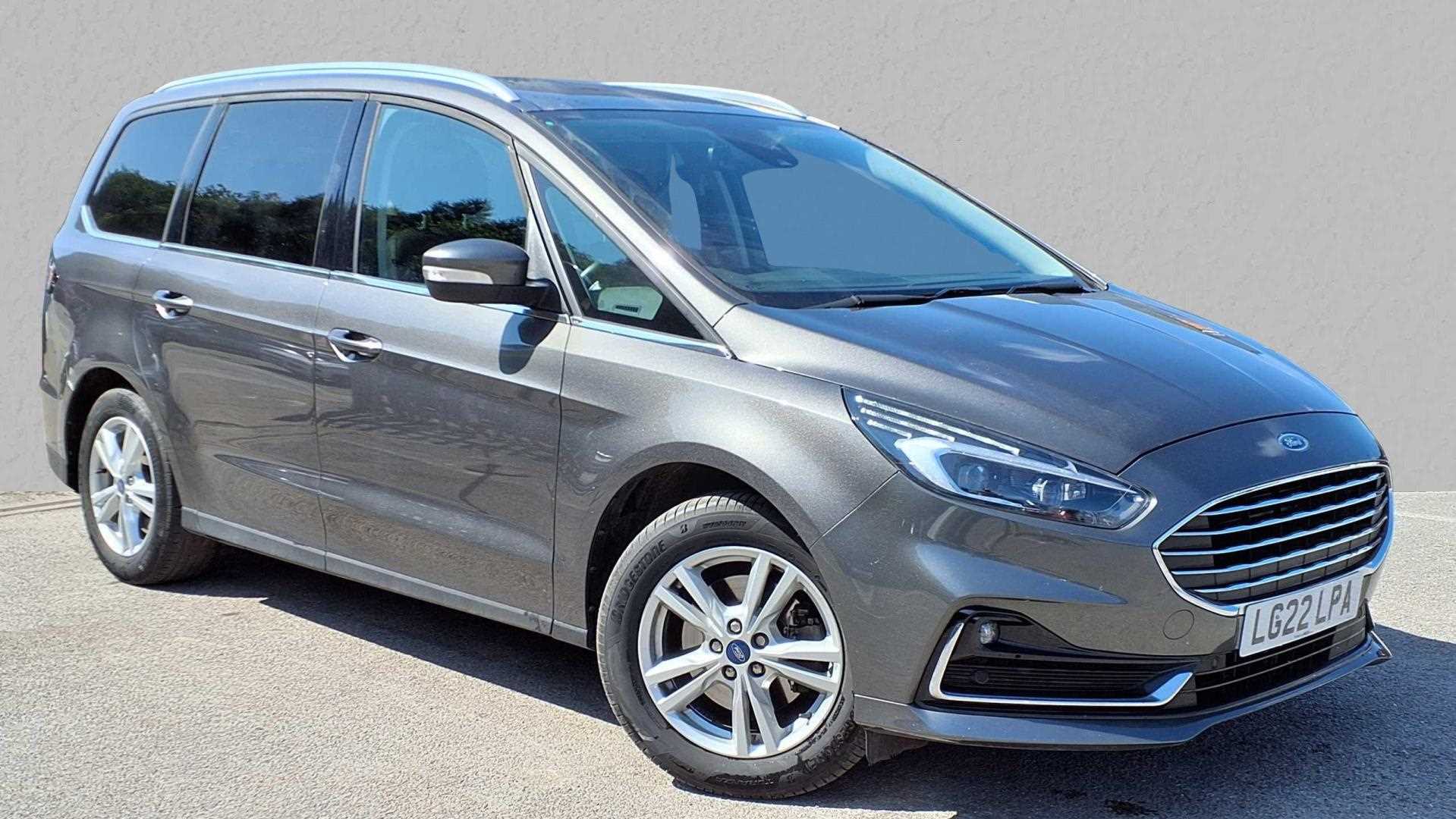 Main listing image - Ford Galaxy