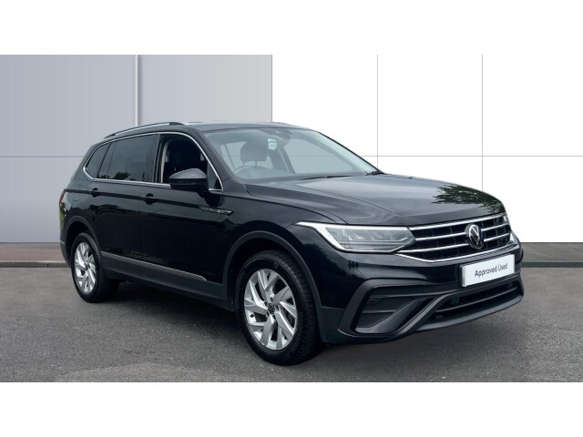 Main listing image - Volkswagen Tiguan Allspace