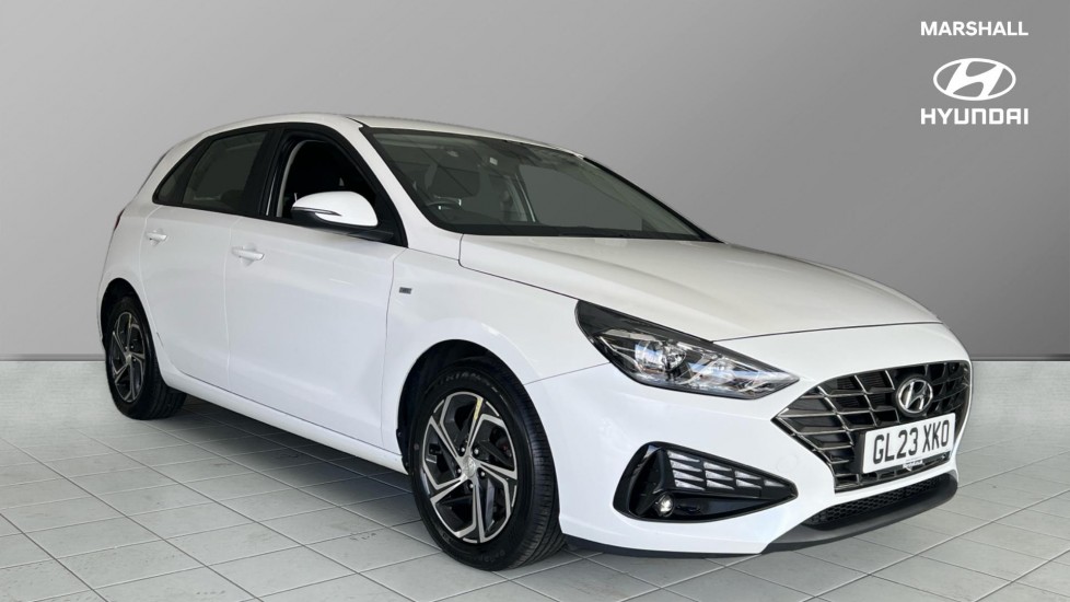 Main listing image - Hyundai i30